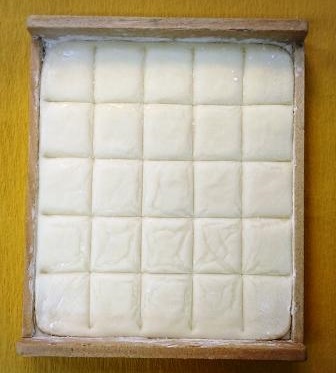 お正月のお鏡、のし餅のご注文承ります