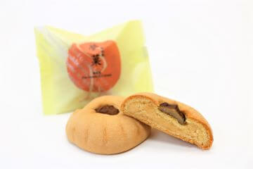 銘菓　みるく饅頭「夢菓」