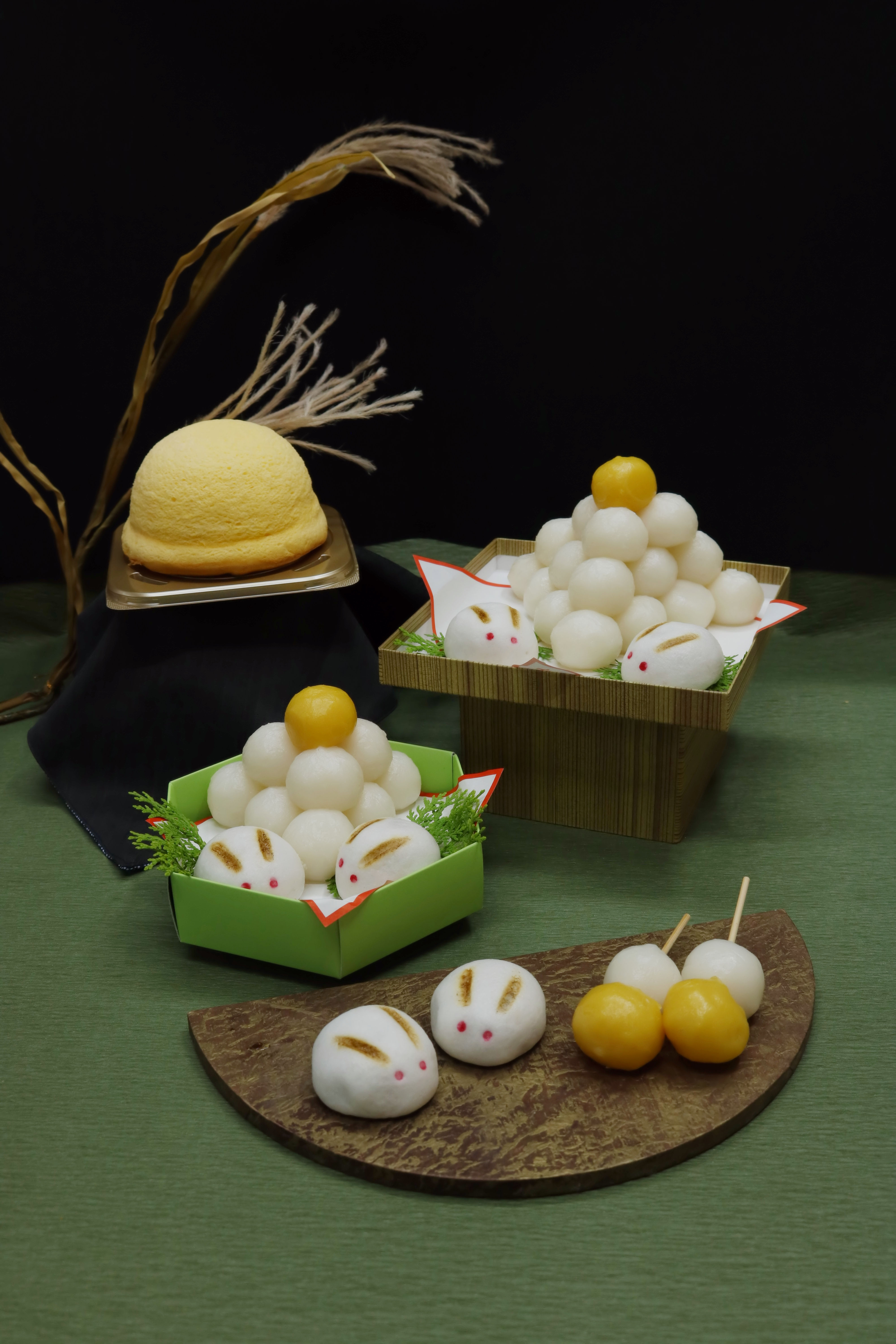 季節の朝生菓子「お月見団子」